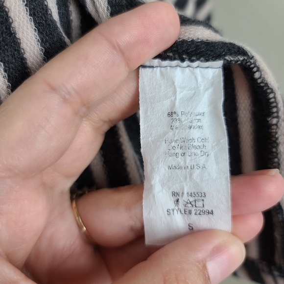 W5 Anthropologie sweater size S - Picture 8 of 9